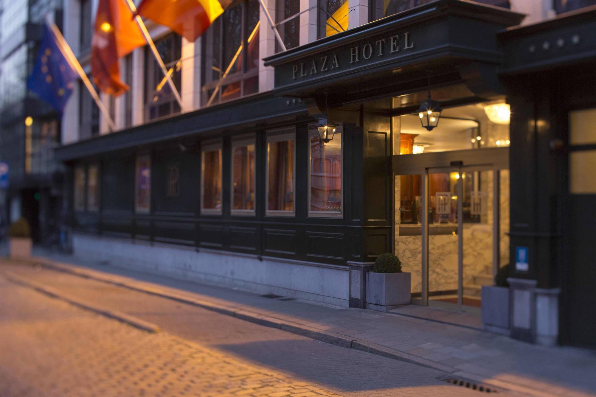 Leonardo Hotel Antwerp The Plaza Exterior foto